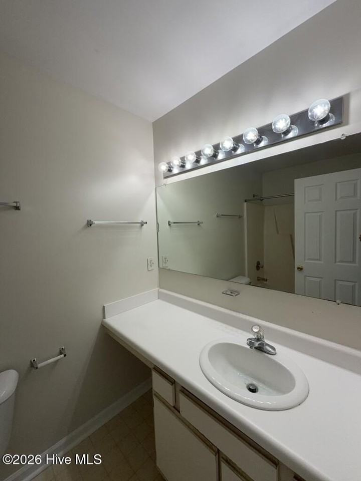 206 Faison Ln - Photo 7 of 15