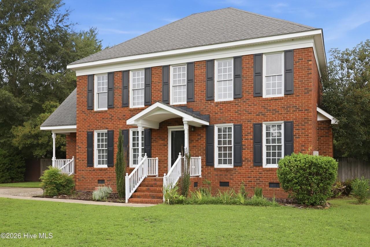 1707 Paramore Dr - Photo 2 of 35
