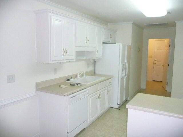 420 Burgamy Rdg - Photo 5 of 11