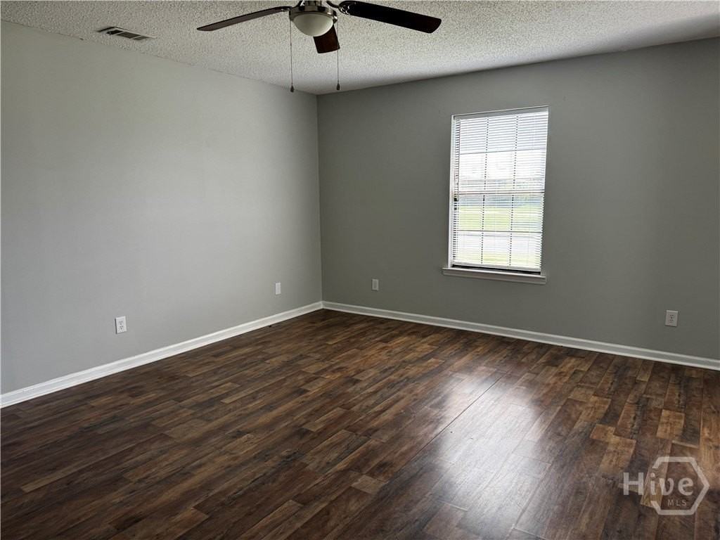 902 Black Willow Dr - Photo 5 of 10