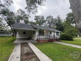featured image of 100 N Main St