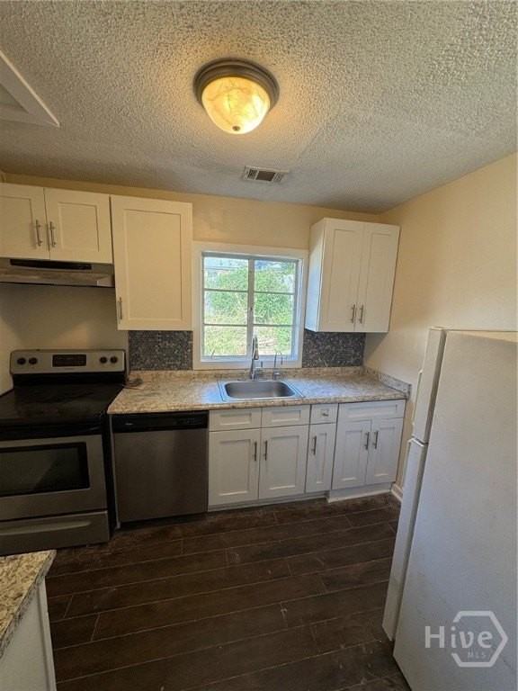 3408 Reynolds St - Photo 4 of 12