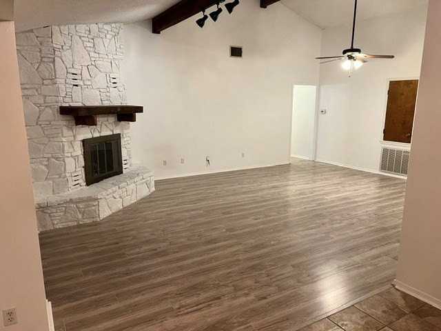 131 Candice Dr - Photo 2 of 13