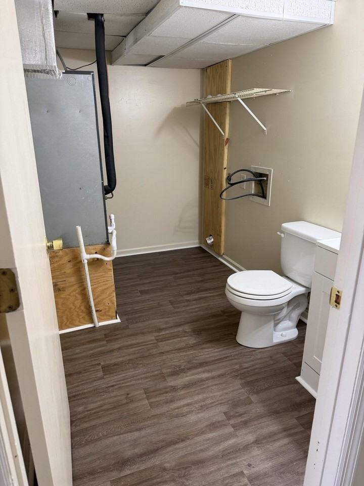 212 Calumet Dr #2 - Photo 6 of 9