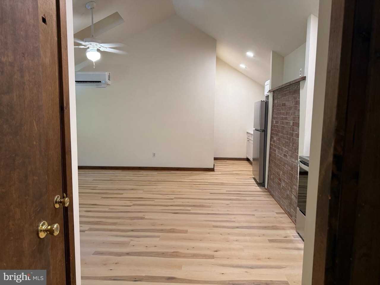 1600 Sunset Ln - Photo 2 of 19