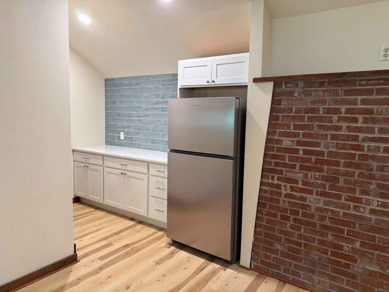 1600 Sunset Ln - Photo 5 of 19