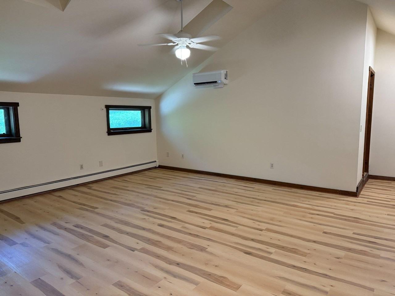 1600 Sunset Ln - Photo 6 of 19