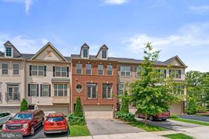 featured image of 858 Nancy Lynn Ln
