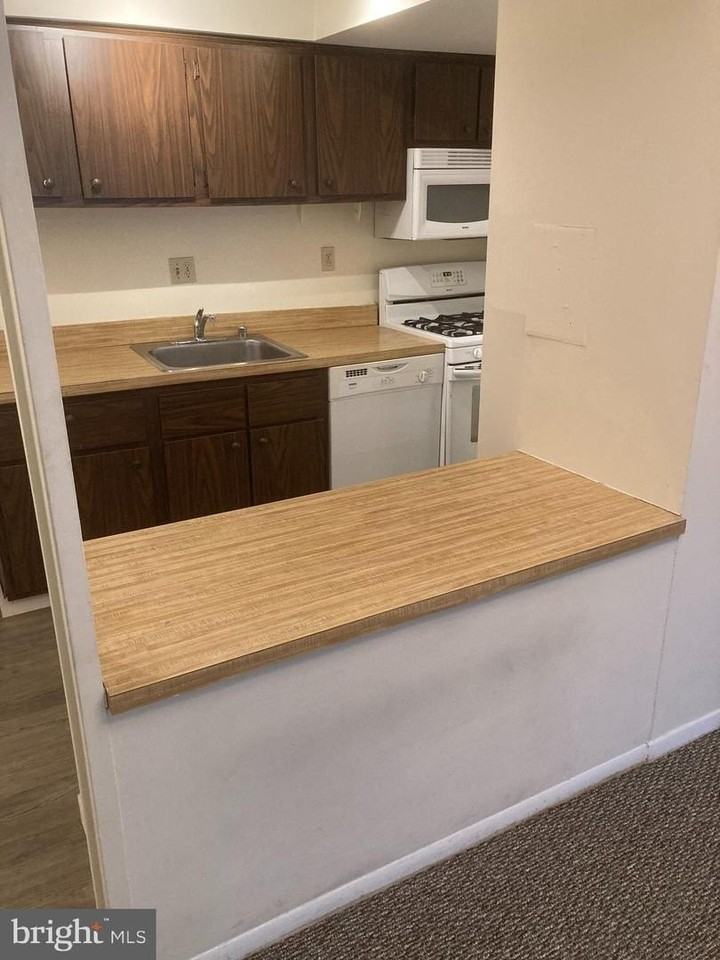 2601 Wagon Dr - Photo 5 of 20