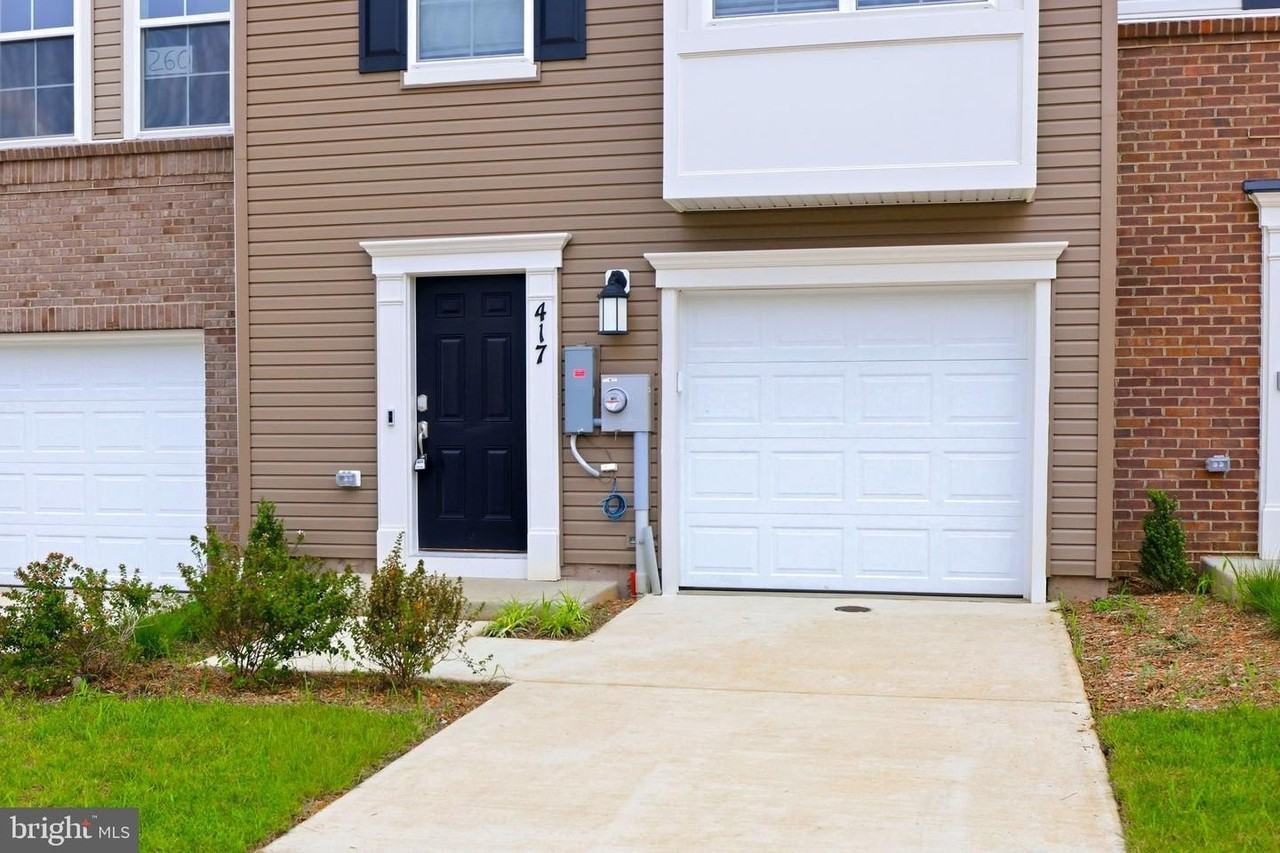 417 Seeback Dr - Photo 3 of 50