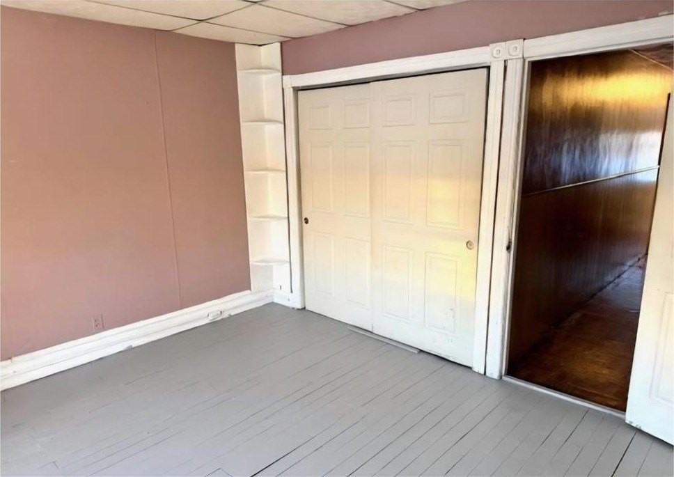 963 W Green St - Photo 5 of 5