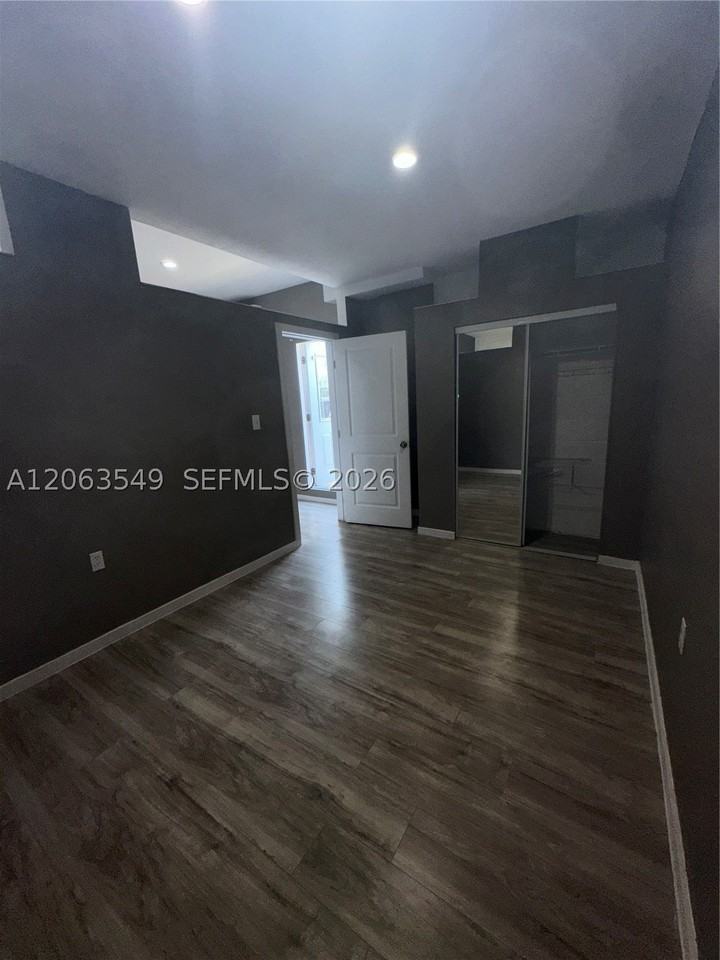 27667 Sw 133rd Pl #0 - Photo 5 of 6