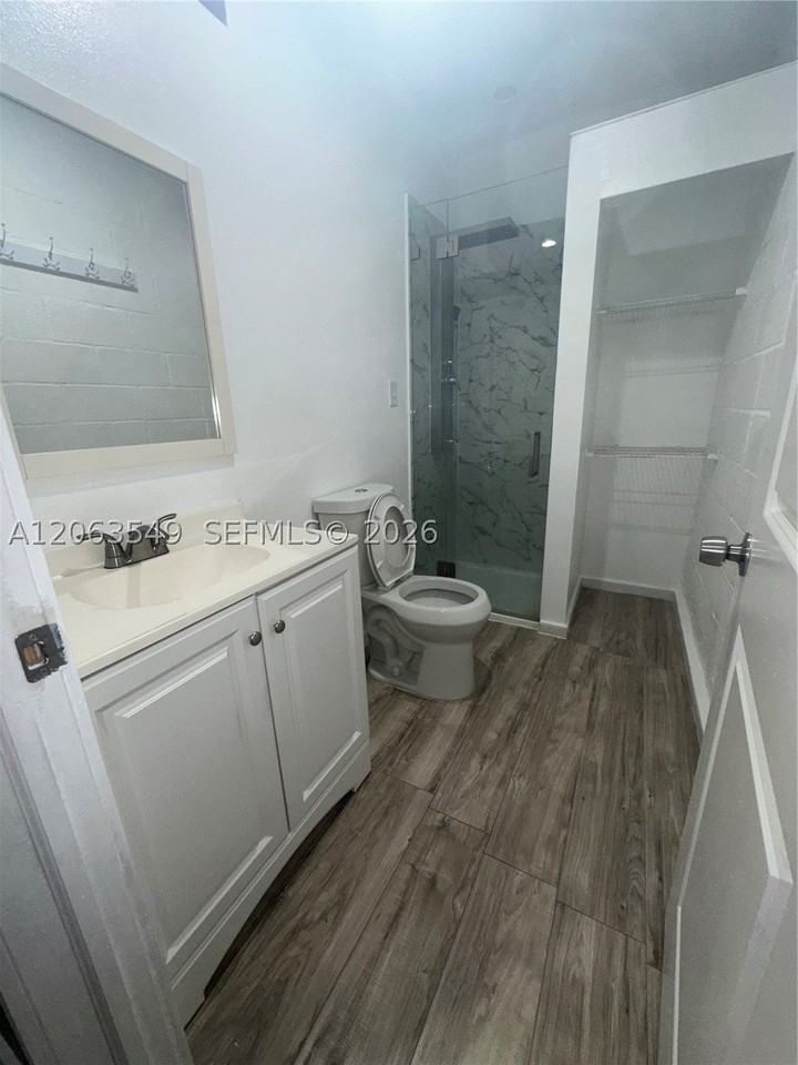 27667 Sw 133rd Pl #0 - Photo 6 of 6