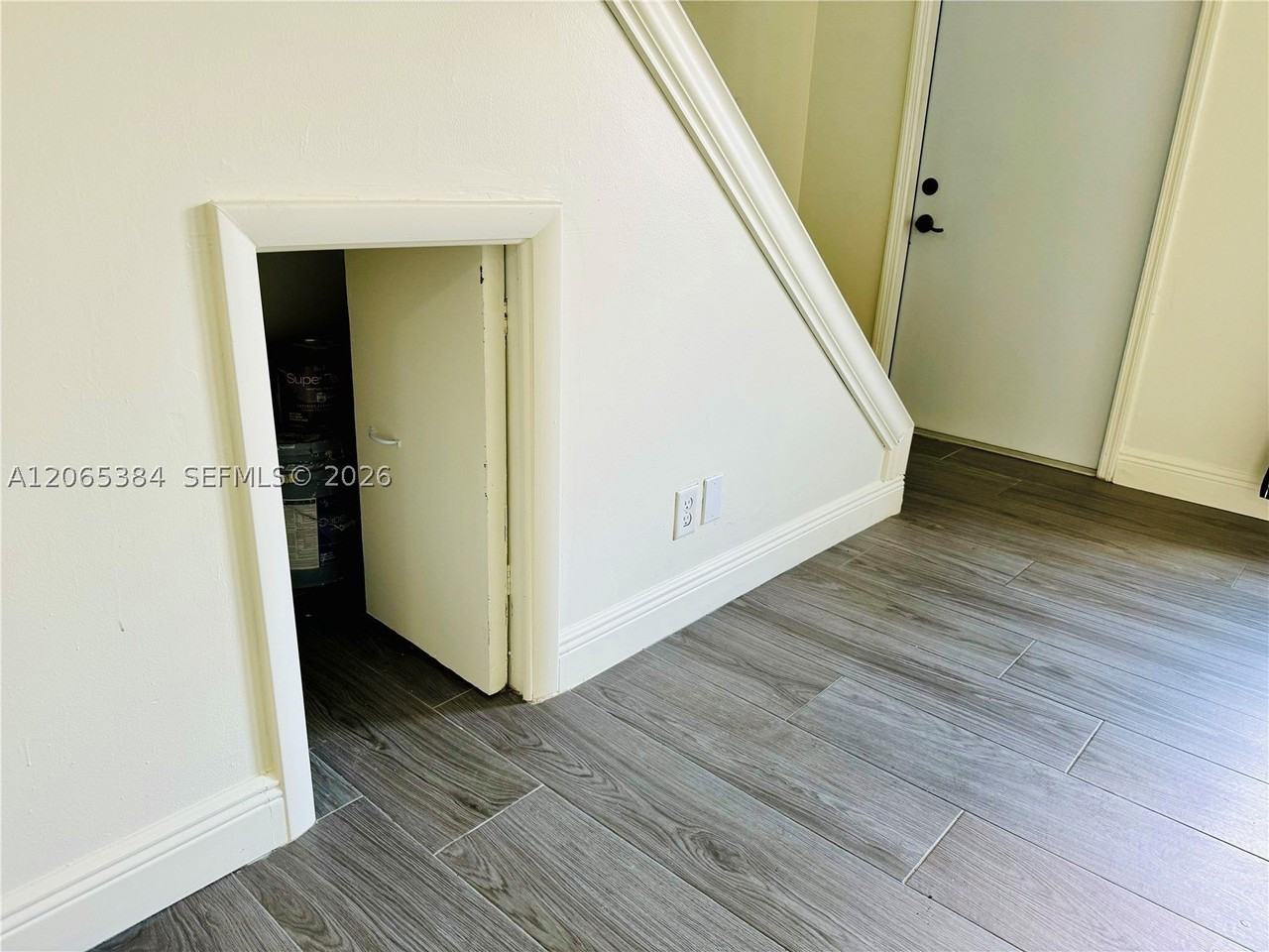 6625 Winfield Blvd #4D - Photo 7 of 28