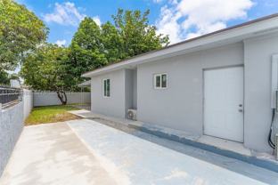 17915 Nw 43rd Ct #B - Photo 1 of 1