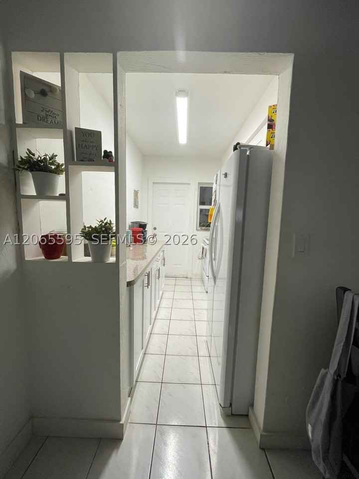 3551 Sw 11th St #7B - Photo 7 of 16