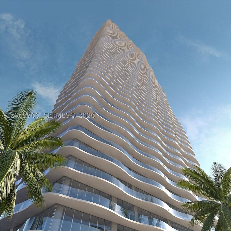 1400 Biscayne Blvd #2607