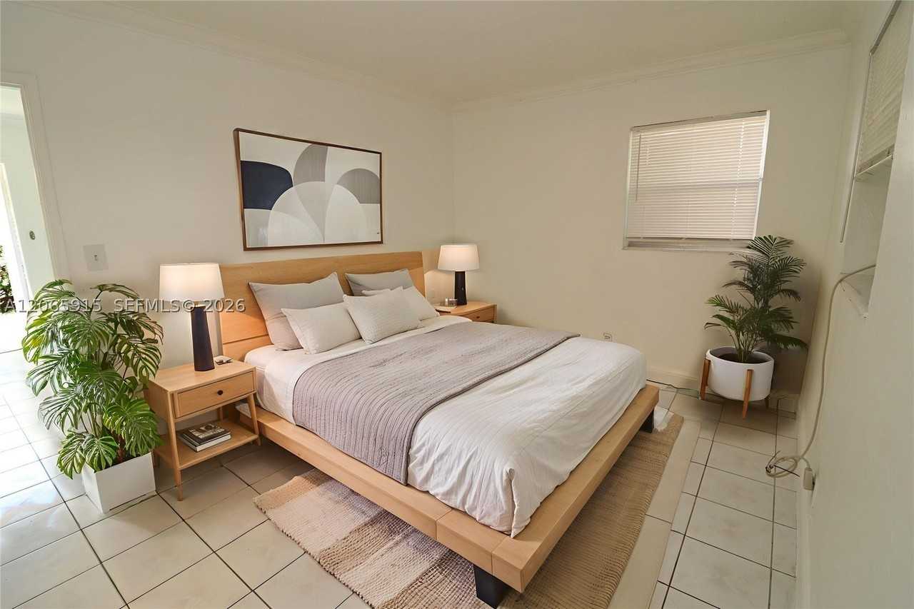 1341 Ne 5th Ter #3 - Photo 2 of 36