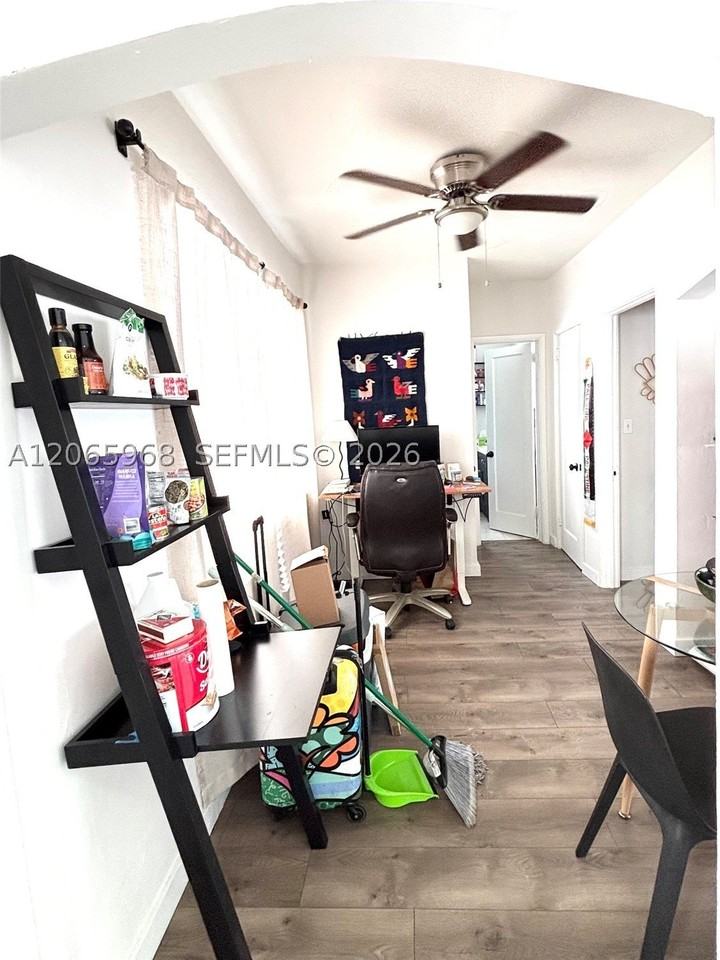 740 Sw 7th St #3 - Photo 2 of 13