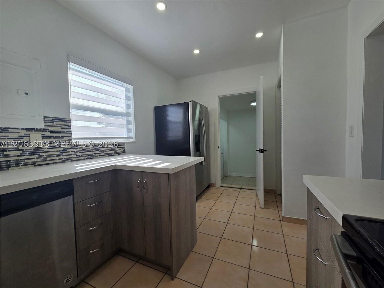 6240 Sw 21st St #6242 - Photo 4 of 19