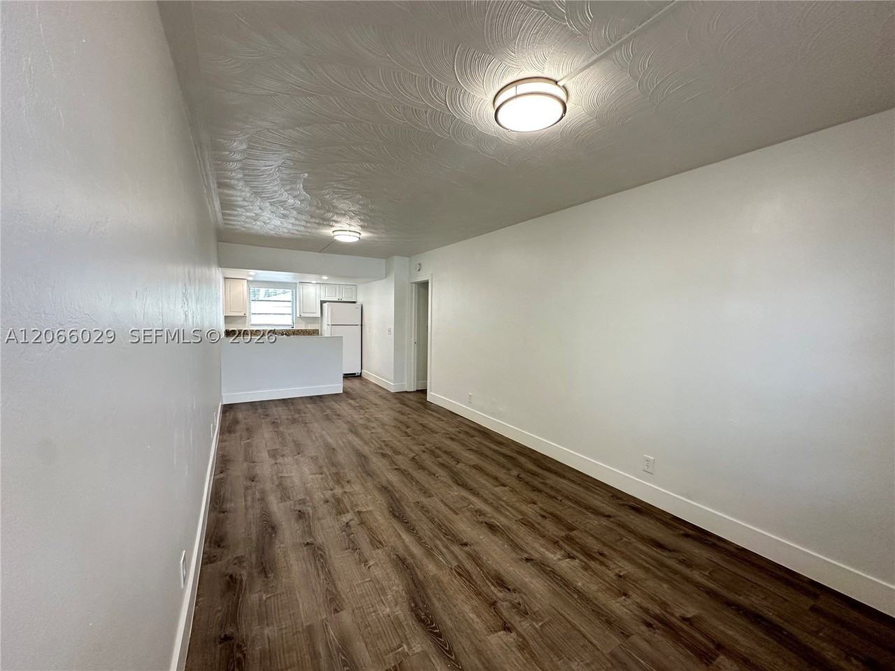 840 Ne 17th Ter #5B - Photo 6 of 27
