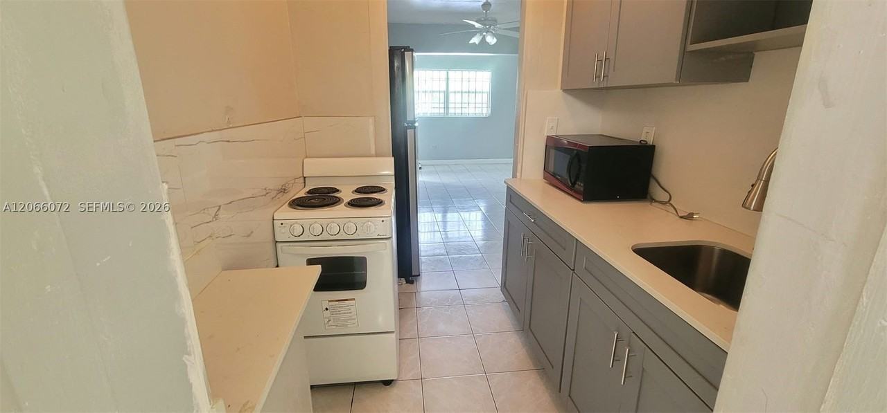 19701 Nw 12th Ave #1 - Photo 2 of 7