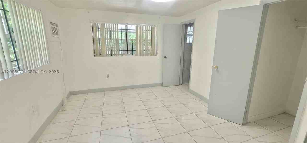 19701 Nw 12th Ave #1 - Photo 7 of 7
