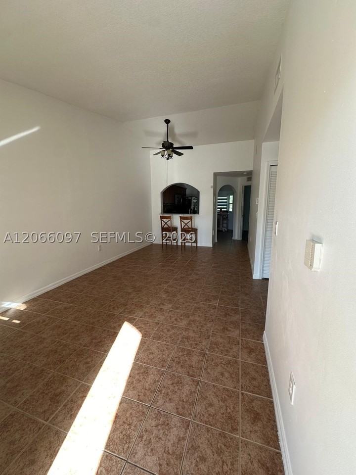 2920 Se 12th Rd #203-30 - Photo 3 of 23