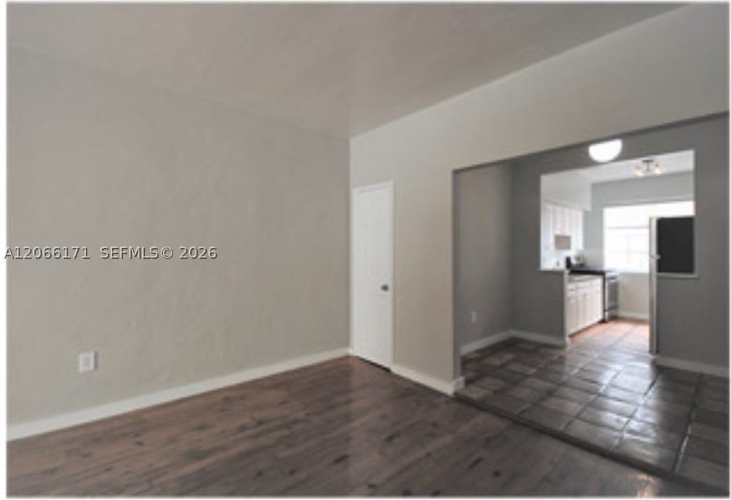 948 Meridian Ave #10 - Photo 2 of 6