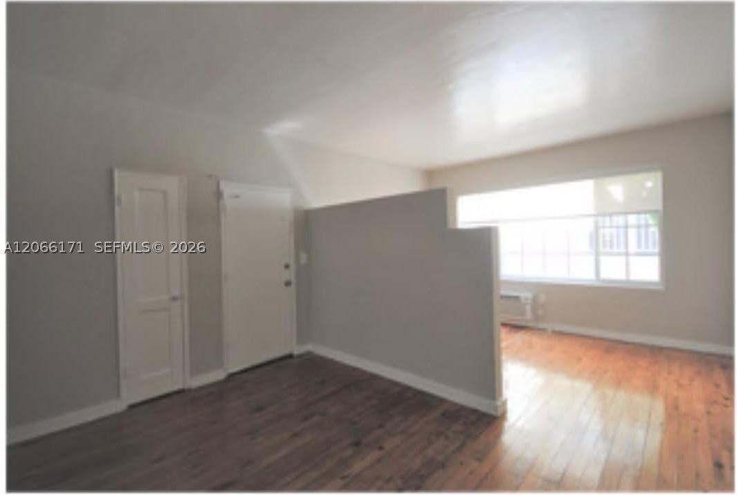 948 Meridian Ave #10 - Photo 4 of 6