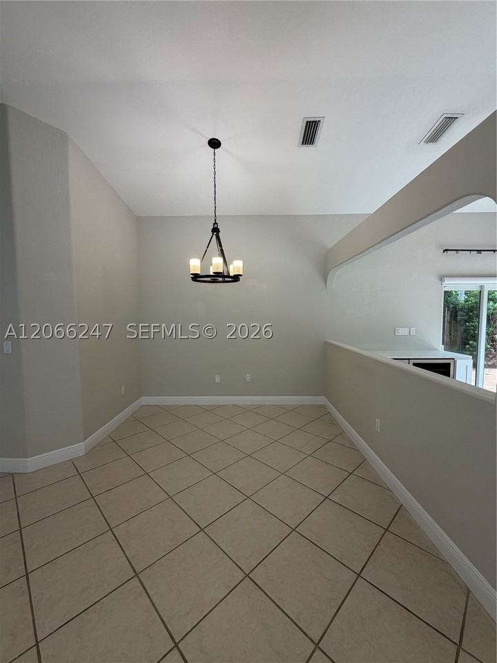 14525 Nw 88th Ave #14525 - Photo 6 of 36