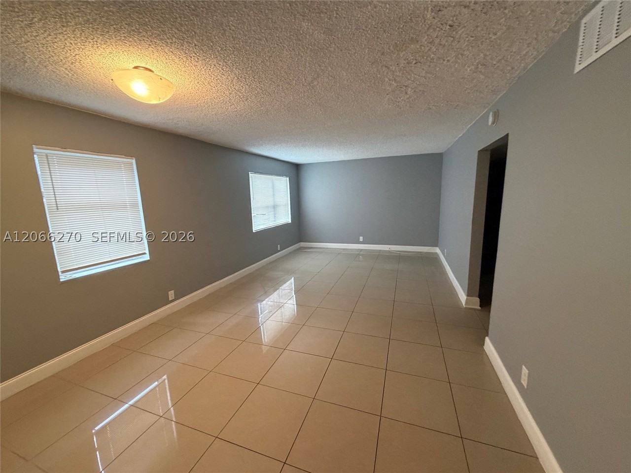 1516 Sw 5th Pl #1-4 - Photo 6 of 13