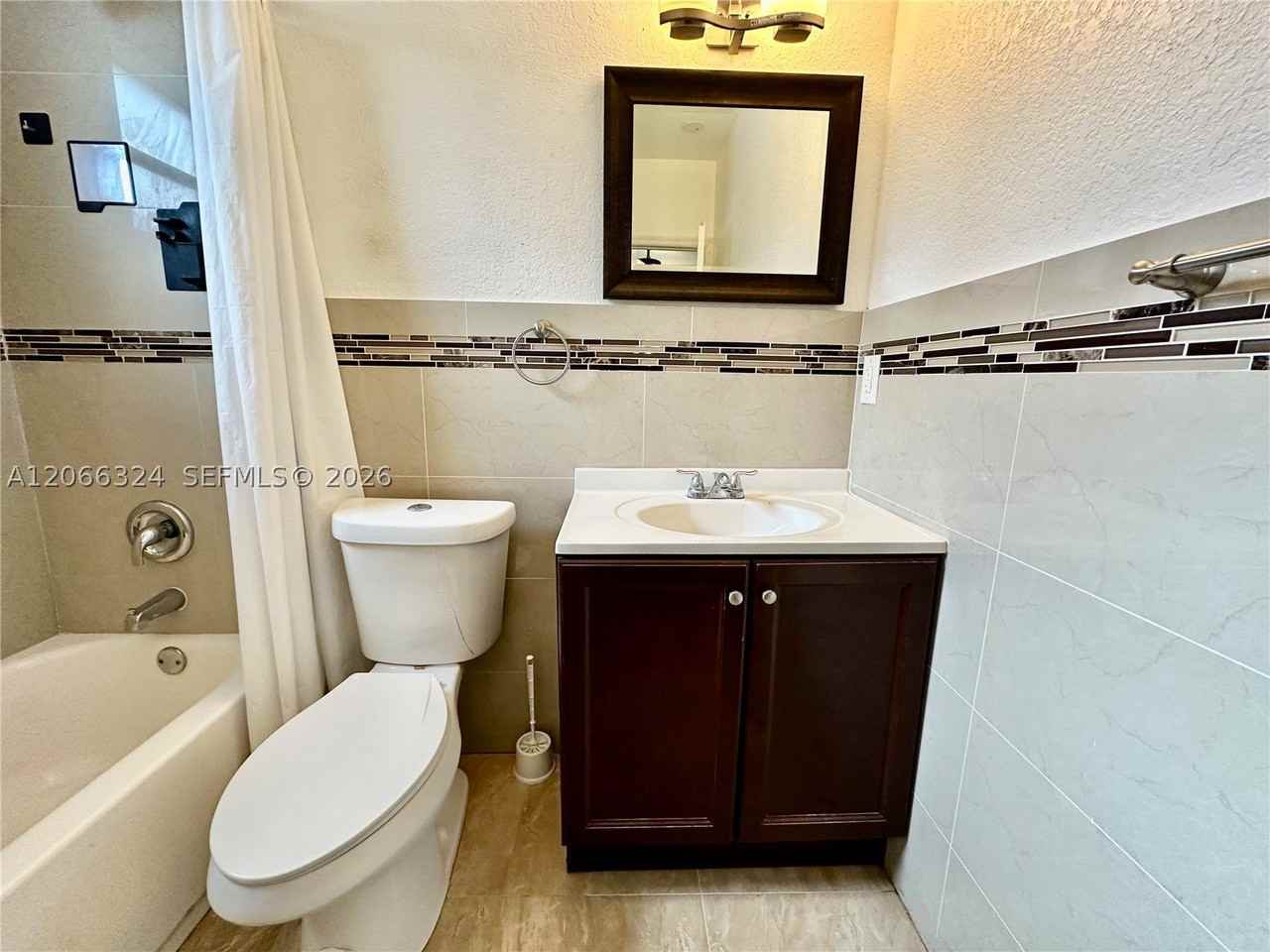 6773 Camelia Dr - Photo 5 of 6
