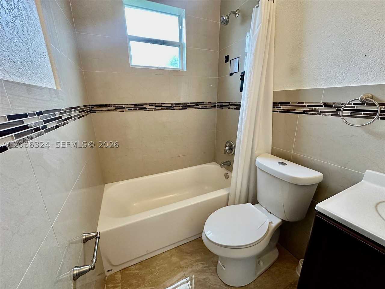 6773 Camelia Dr - Photo 6 of 6