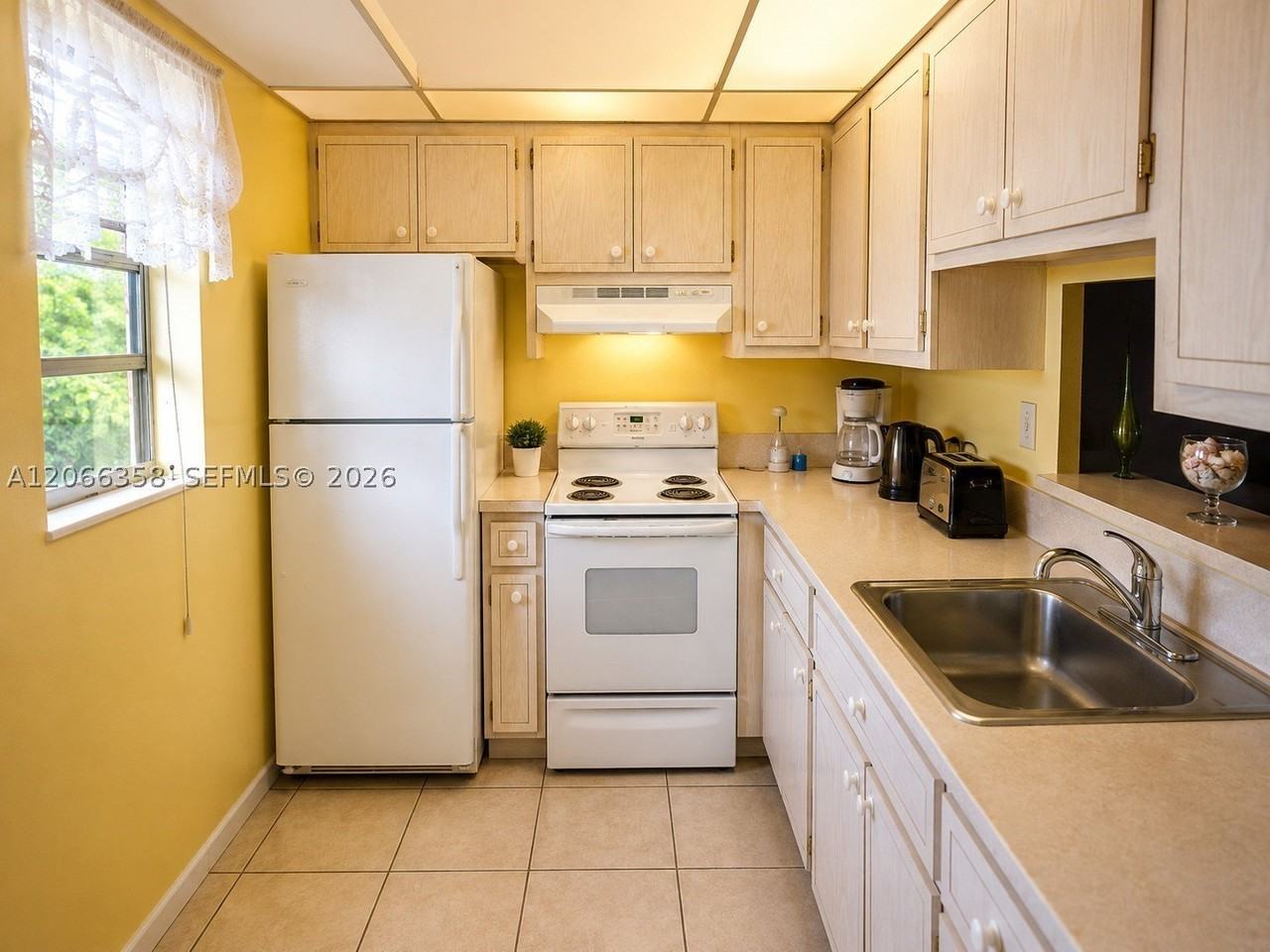 5181 W Oakland Park Blvd #312 - Photo 3 of 9