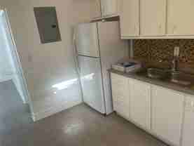 1400 N 16th Ave #2 - Photo 1 of 1