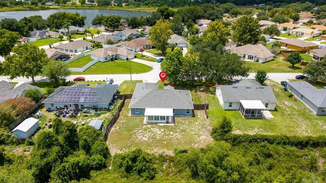 148 Country Lakes Cir - Photo 2 of 16