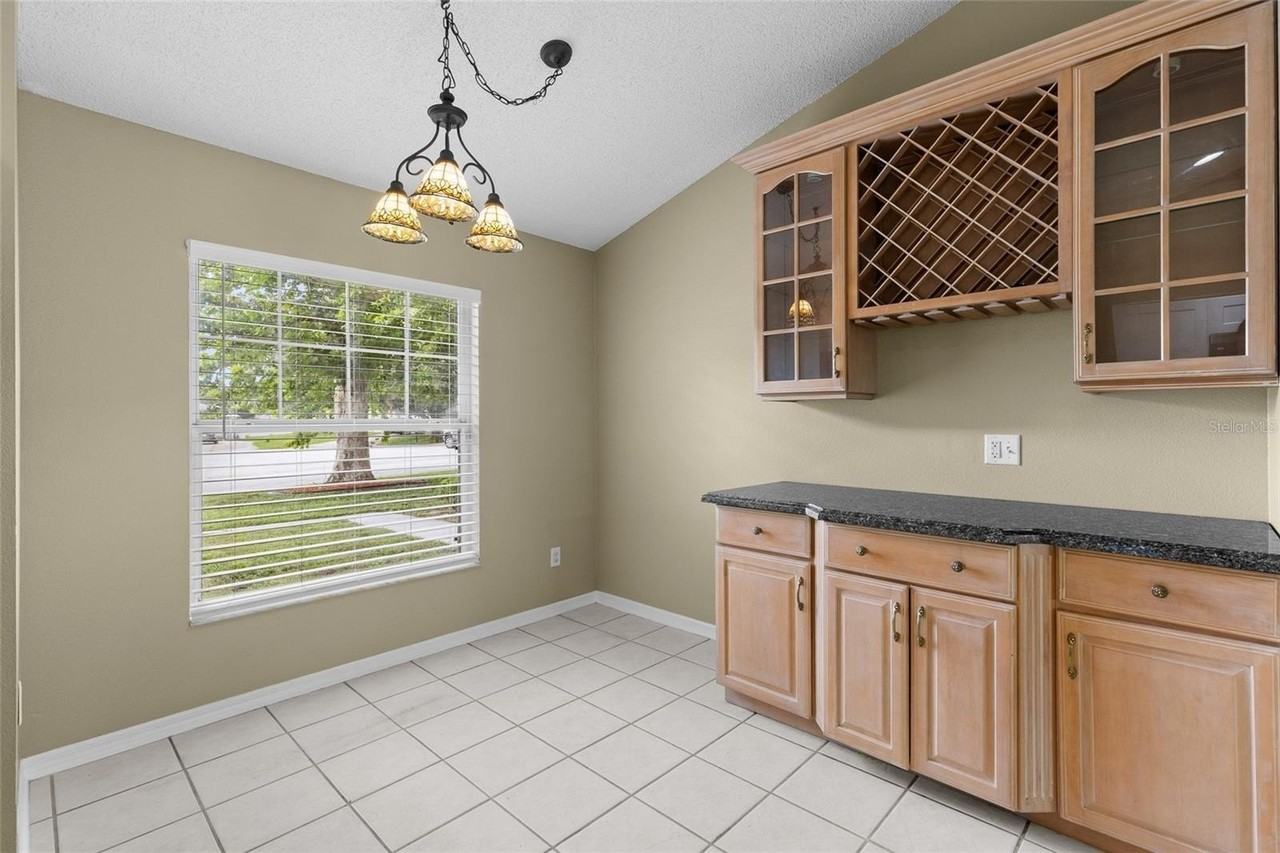 148 Country Lakes Cir - Photo 7 of 16