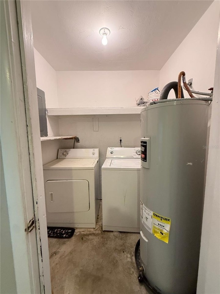1721 Sw 68th Ter #1721 - Photo 7 of 17