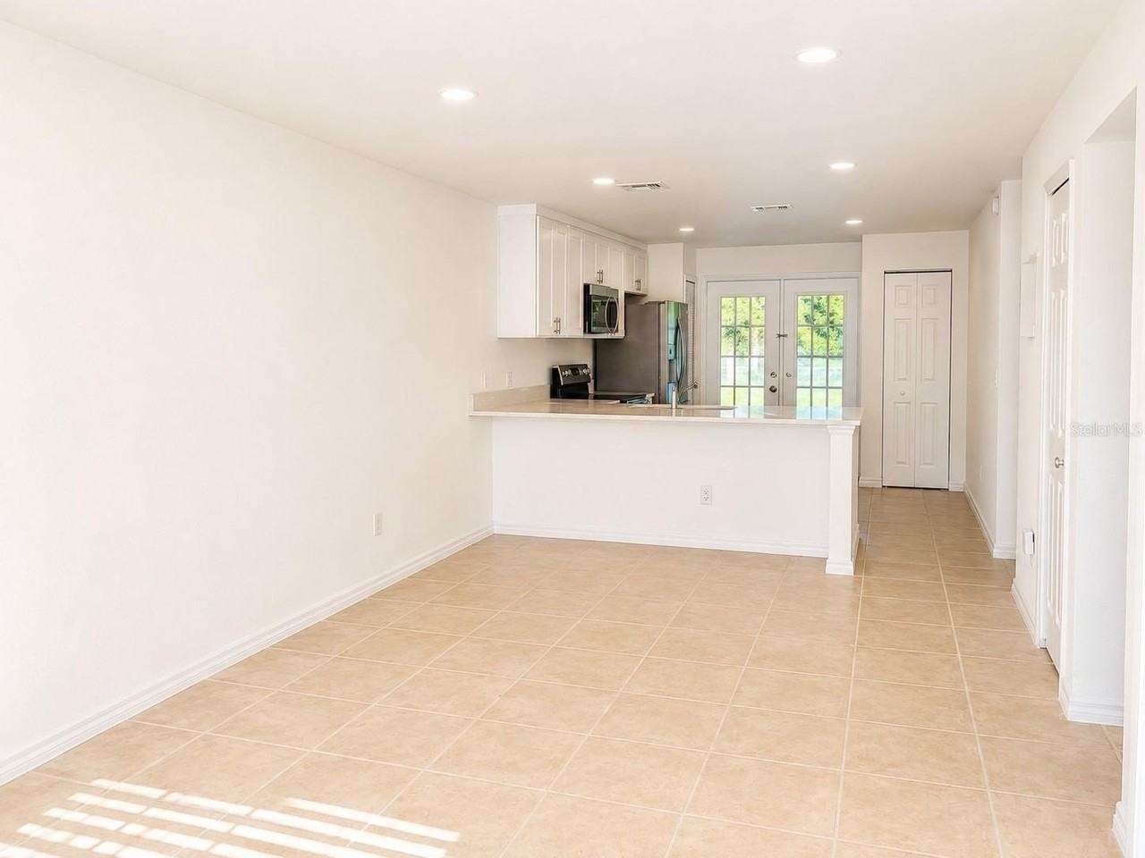 1255 Sophie Blvd - Photo 7 of 20