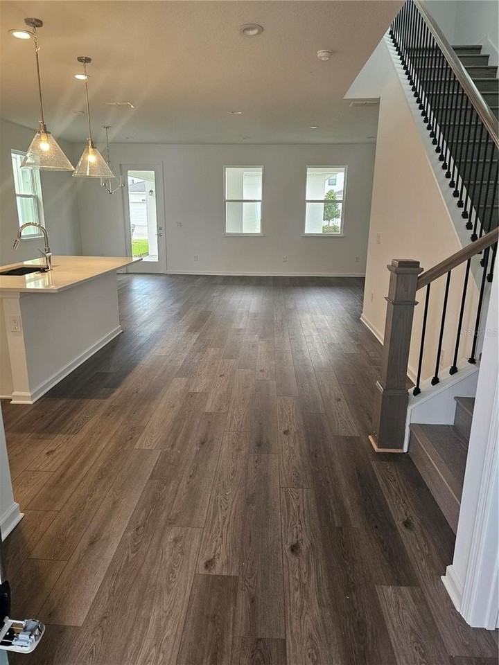 1526 Ridgeback Ln - Photo 5 of 24