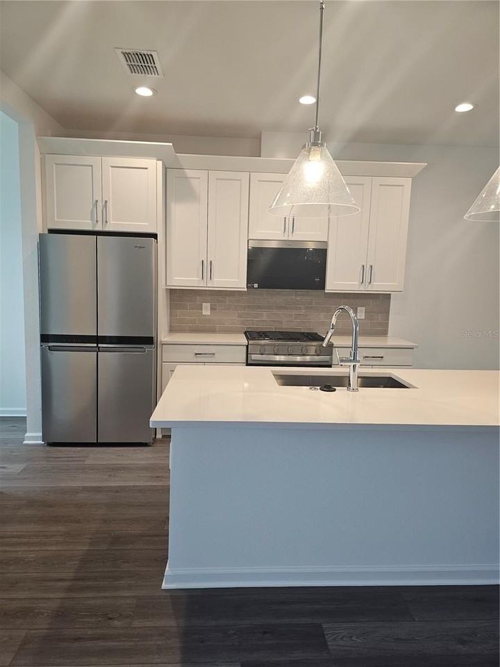 1526 Ridgeback Ln - Photo 7 of 24