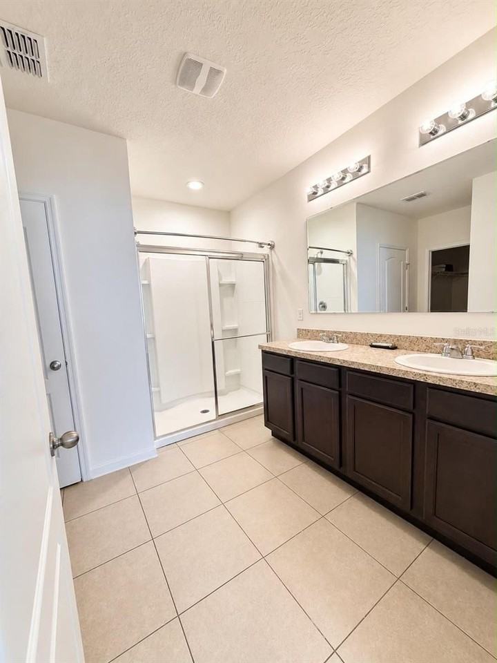 3361 Sonder Dr - Photo 5 of 8