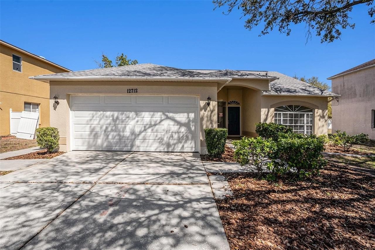 12712 Longcrest Dr - Photo 3 of 25