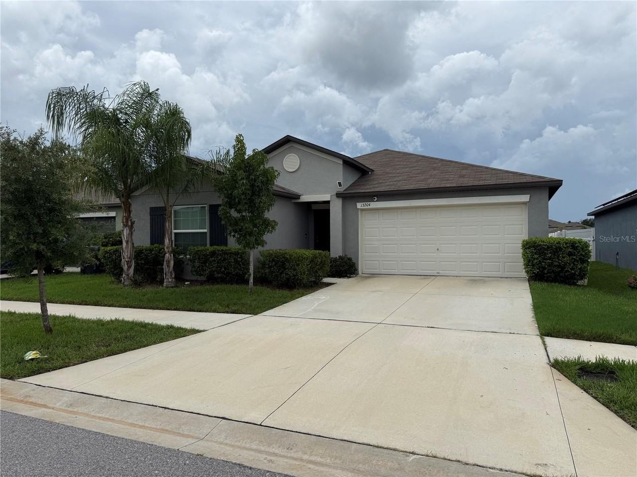 13204 Great Plains Dr - Photo 2 of 36