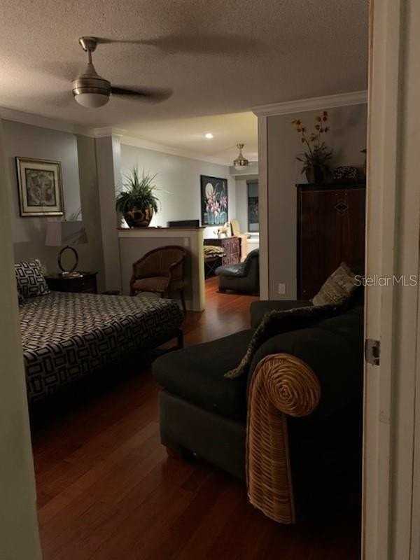 7913 Bayside View Dr - Photo 2 of 2
