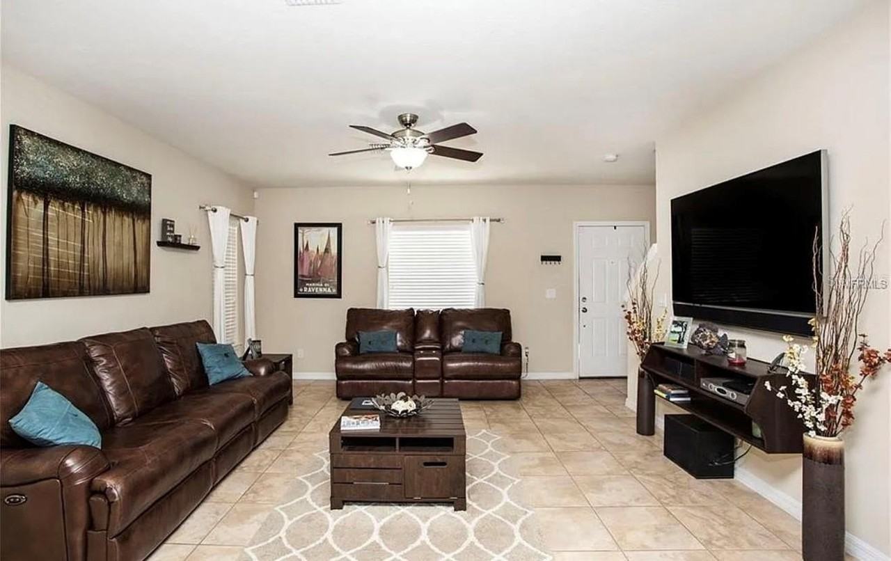 4745 Somerset Hill Ln - Photo 2 of 17