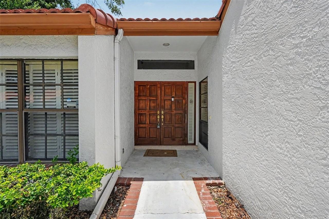 11502 Robles Del Rio Pl - Photo 2 of 39