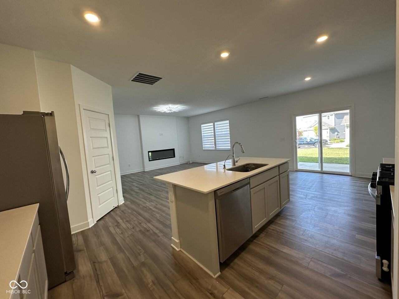 5730 Fire Opal Way - Photo 7 of 35