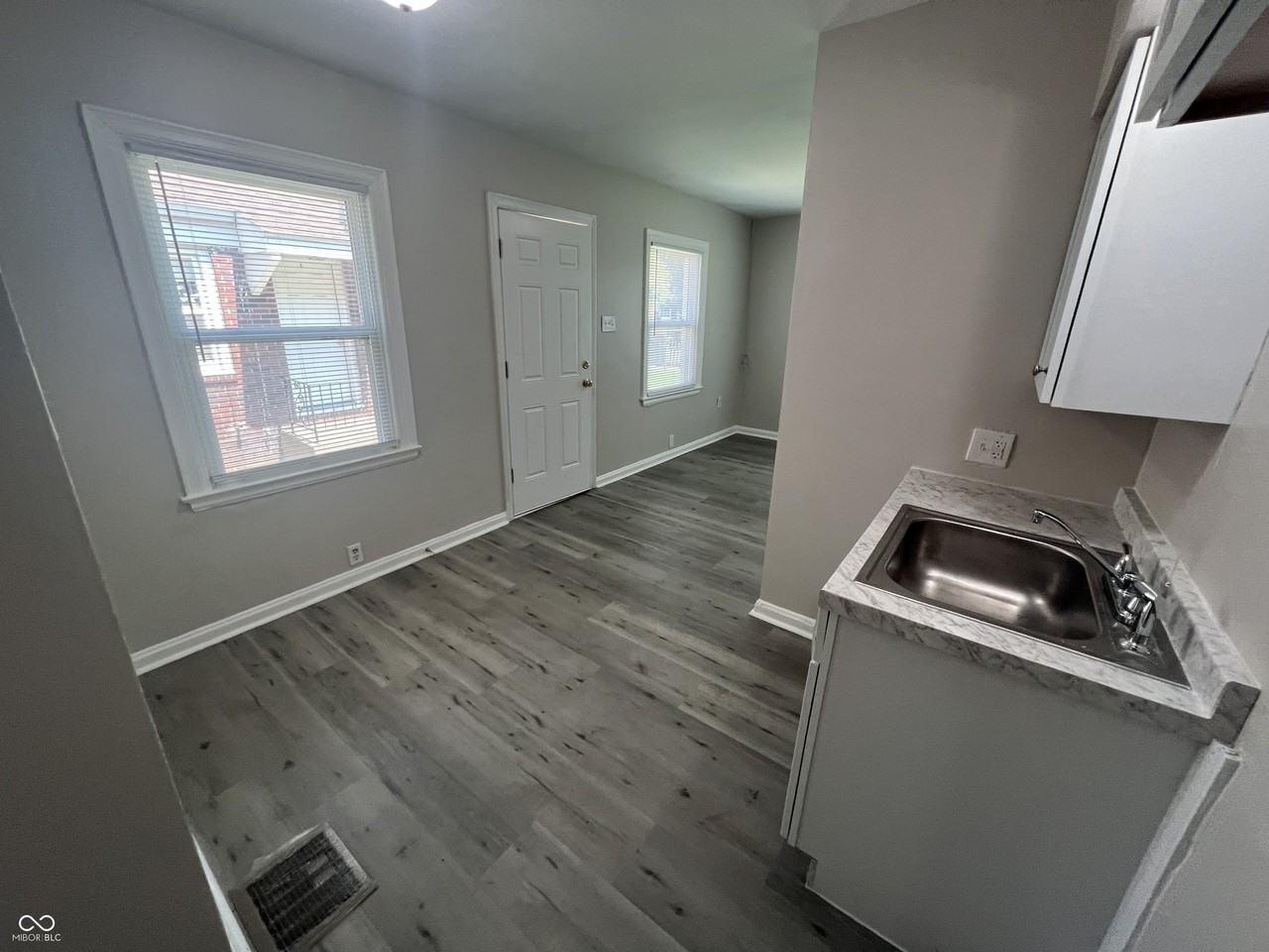 614 N Moreland Ave - Photo 6 of 12